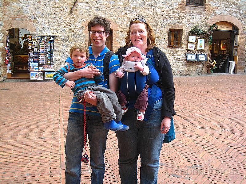 IMG_7106.JPG - Our little family in San Gimignano.