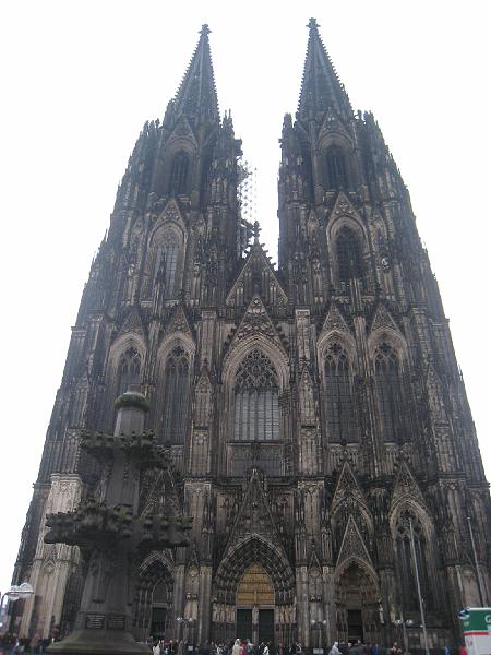 IMG_3878.JPG - The Dom. It's seriously impressive.