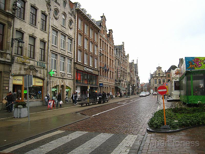 IMG_5809.JPG - Main street in Lier, on the Markt